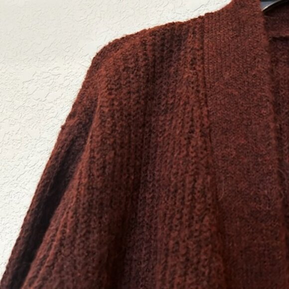 NWOT Zara Burgundy Knit Cardigan Sweater With Pockets - Picture 8 of 10